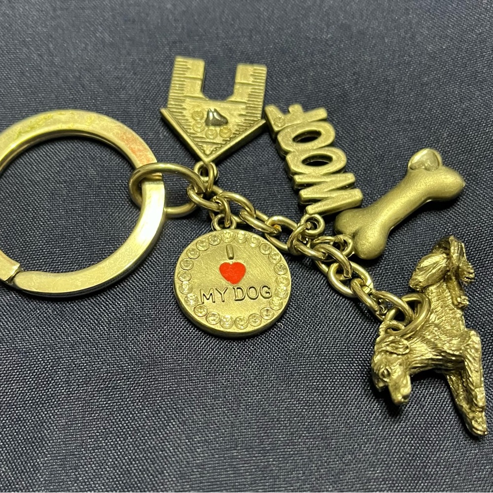 I love my dog silver keychain